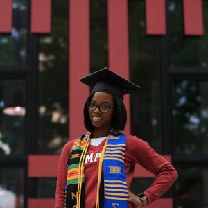 Meet your Posher, Janelle